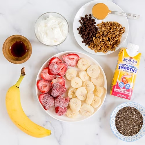 Carnation Ultimate Strawberry Banana Smoothie Bowl 1